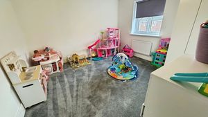 Photo 16- click for photo gallery